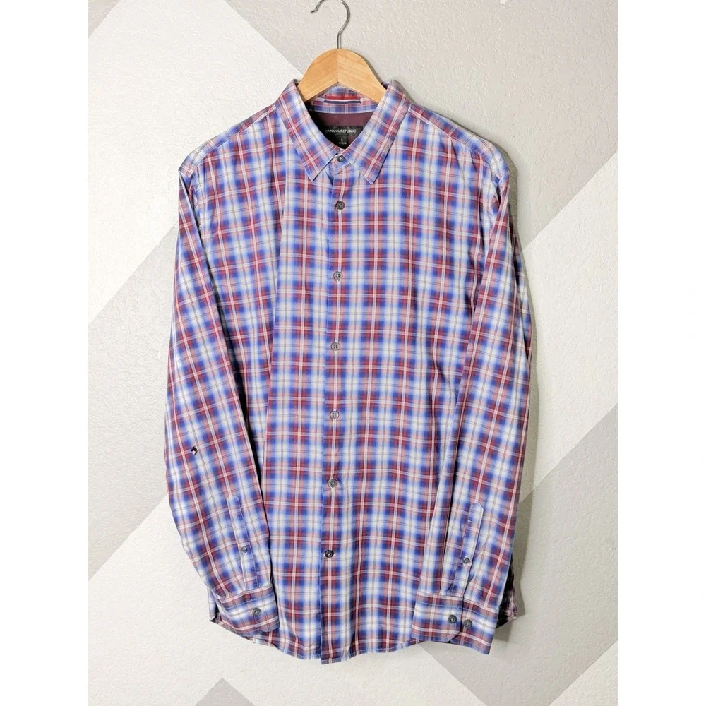 Banana Republic Mens Plaid Button Up Shirt Large Red Blue White Lightweight READ